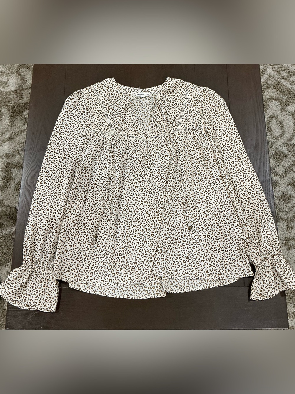 Main Strip Women’s Cream Leopard Print Long-Sleeve Blouse